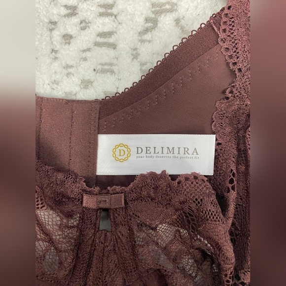 Delimira Bra Womens 42DD Underwire Lace Detail Full Cup Back Hook Underlined - Picture 9 of 13